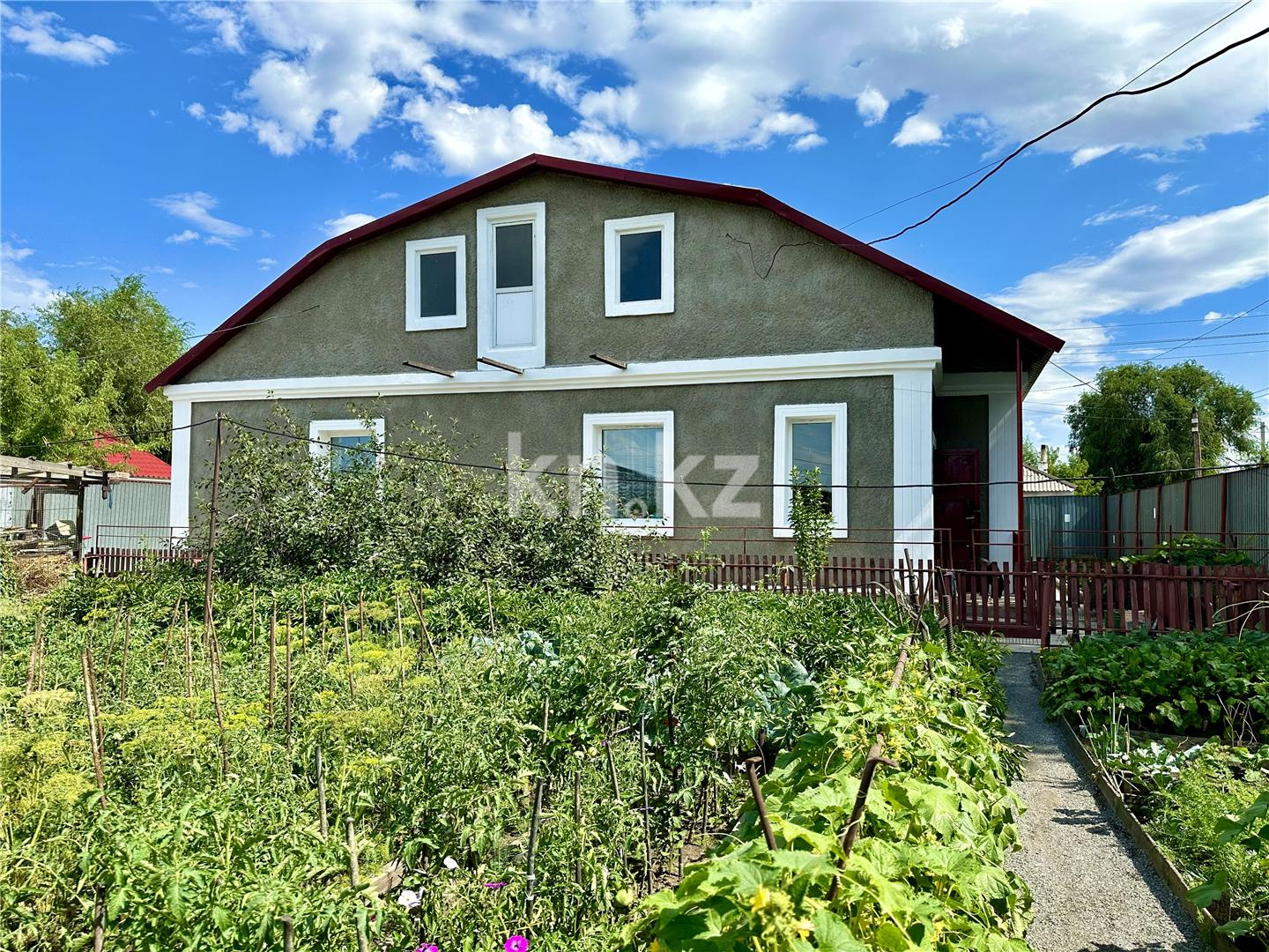 Продажа 4-комнатного дома, 147.3 м², ул. Разрезовская, дом  36 - Продажа домов, коттеджей в Караганде фото 1 из 40