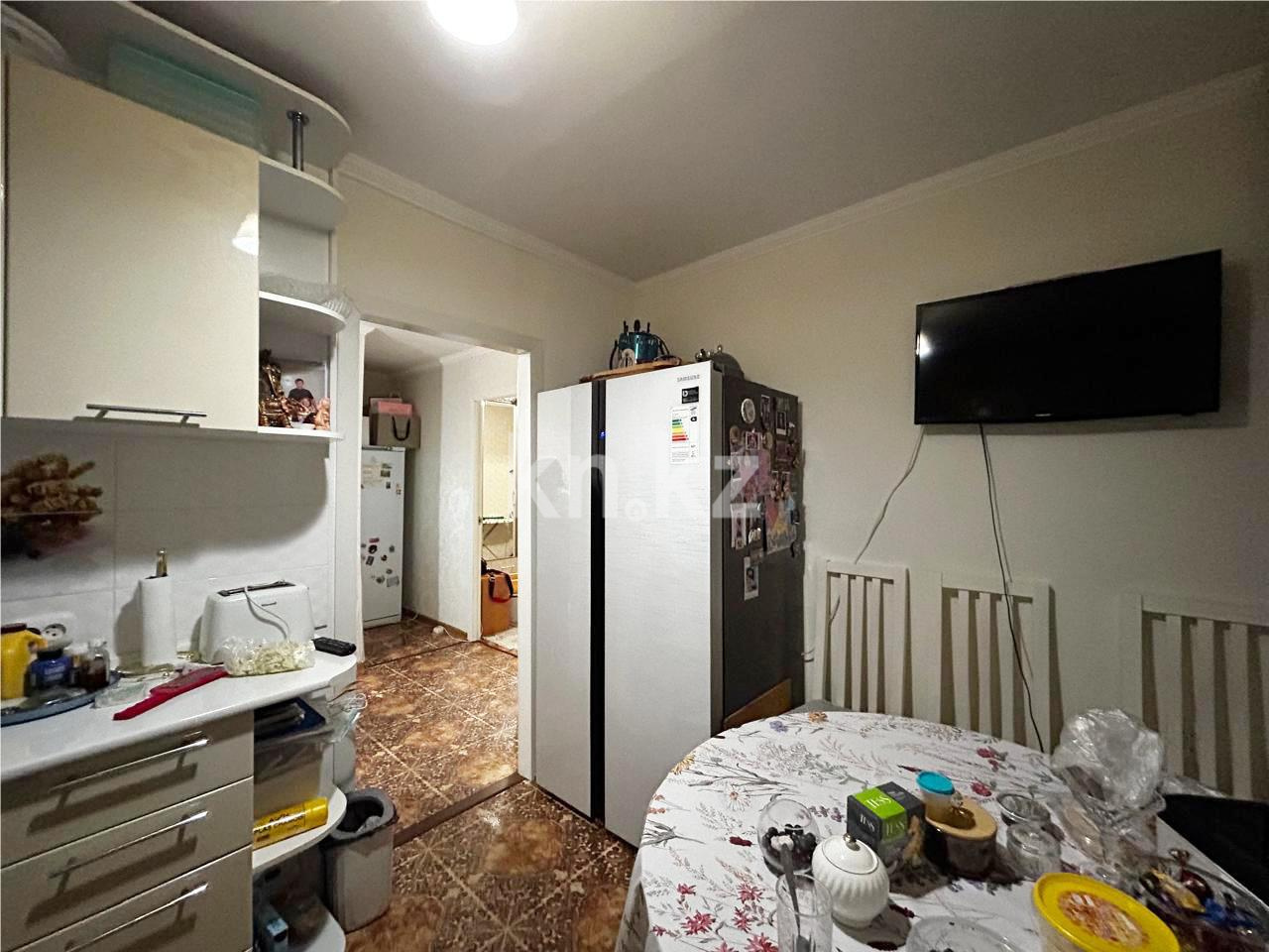 Продажа 2-комнатной квартиры, 46 м², ул. Муканова - Продажа  двухкомнатных квартир в Караганде фото 8 из 13