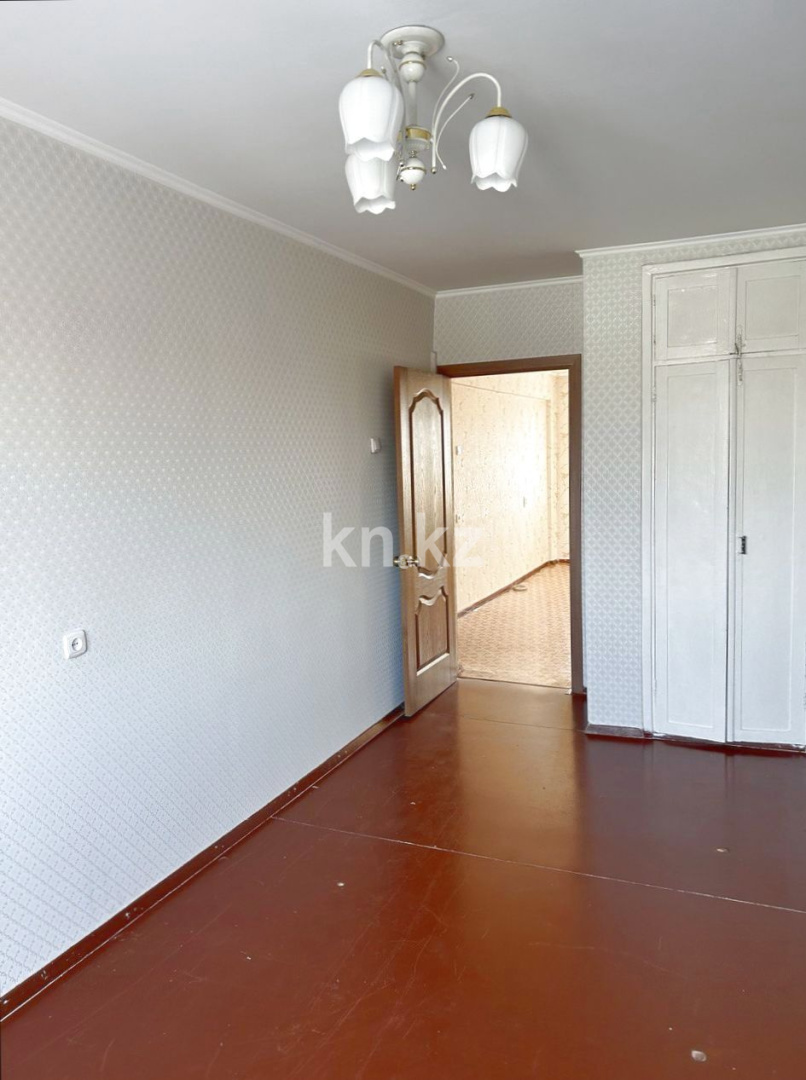 Продажа 3-комнатной квартиры, 59.4 м², ул. Беспалова, дом  49/1 - Продажа жилой и коммерческой недвижимости в Усть-Каменогорске фото 7 из 25