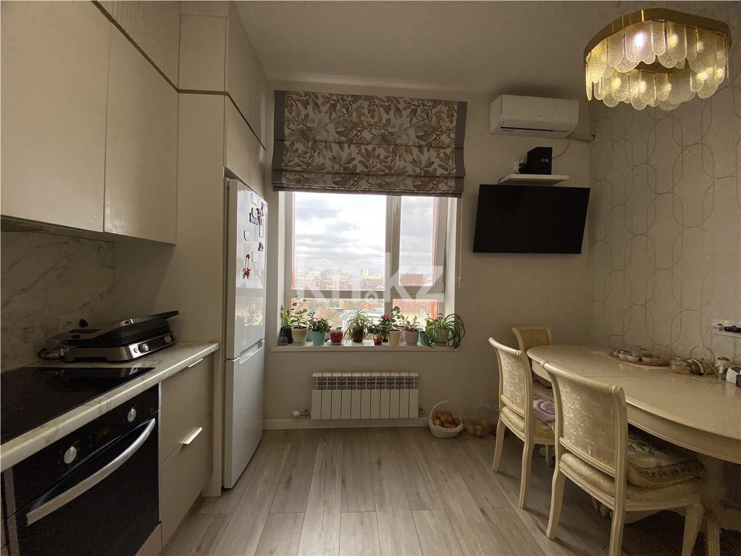 Продажа 2-комнатной квартиры, 72.1 м², ул. Токпанова в Астане - фото 8