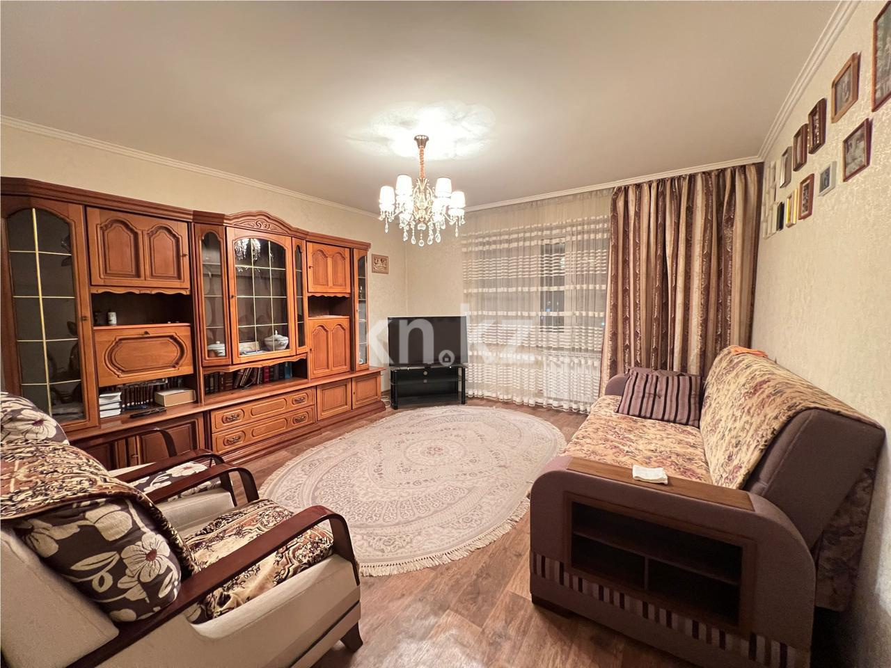 Продажа 3-комнатной квартиры, 75 м², ул. Сатыбалдина, дом  7/2 - Продажа квартир в Караганде фото 1 из 11