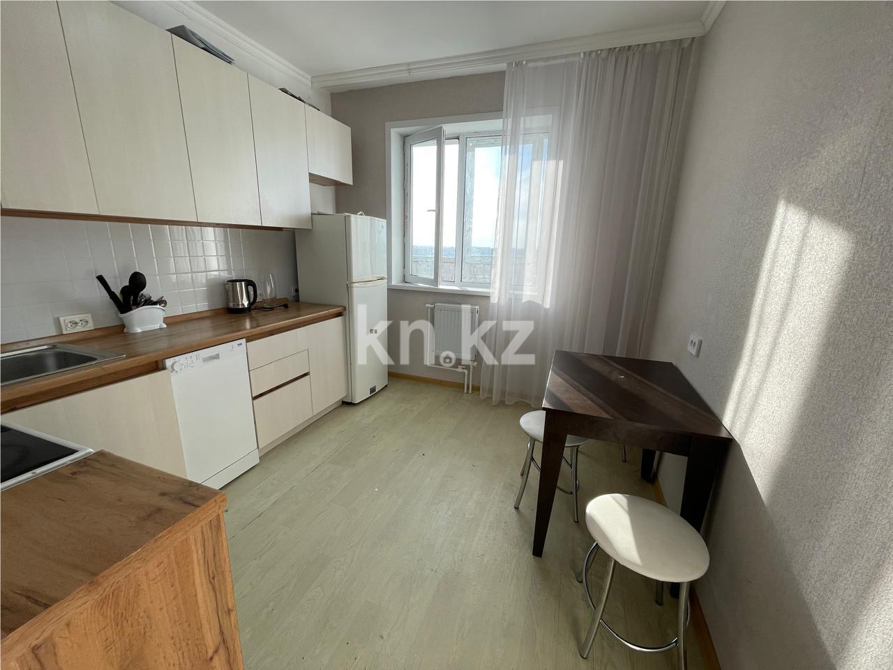 Продажа 2-комнатной квартиры, 72 м², ул. Момышулы - Продажа квартир в Караганде фото 5 из 16