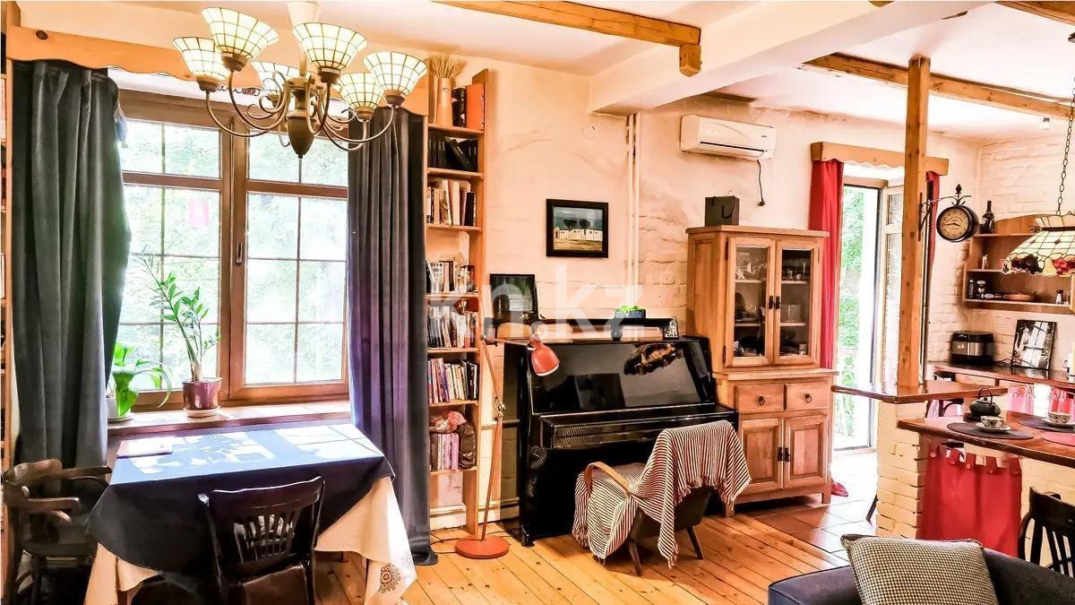 Продажа 2-комнатной квартиры, 75 м², ул. Байтурсынова, дом  9 - Продажа  двухкомнатных, трехкомнатных квартир в Алматы без посредников с фото фото 1 из 5