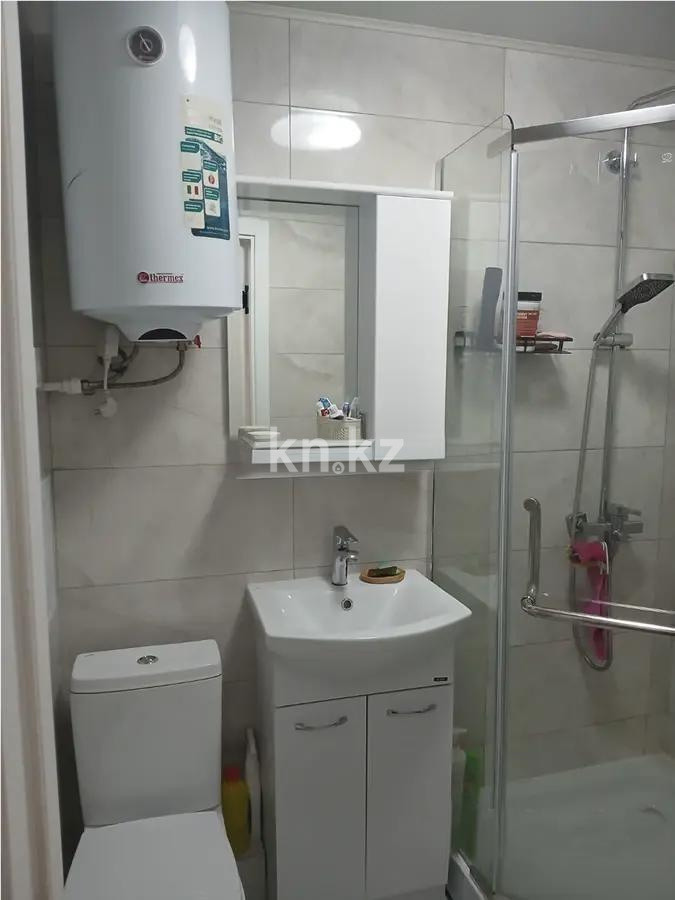 Продажа 1-комнатной квартиры, 30 м², ул. Сатыбалдина, дом  17 в Караганде - фото 3