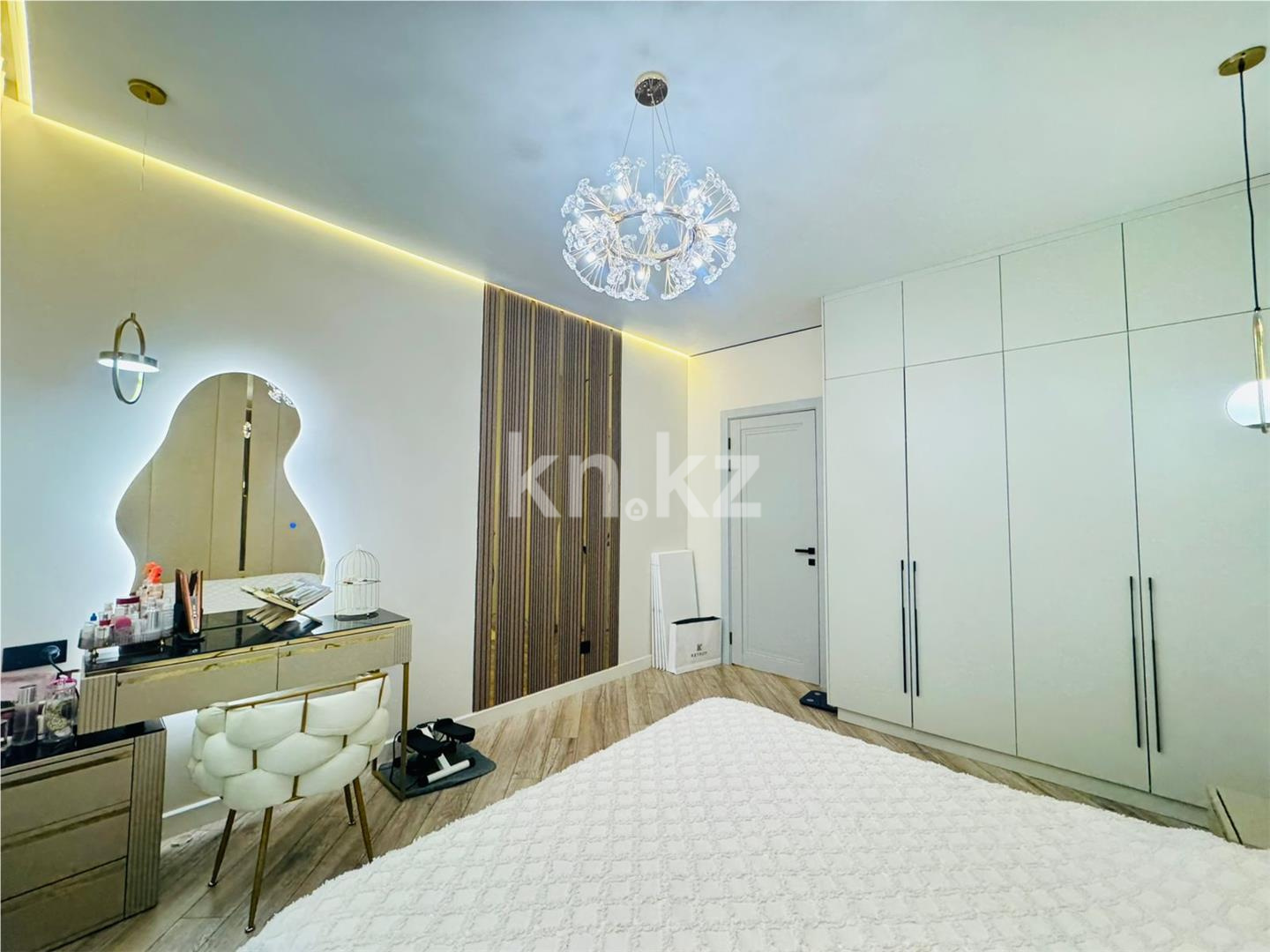 Продажа 2-комнатной квартиры, 64 м², ул. Баглановой в Астане - фото 6