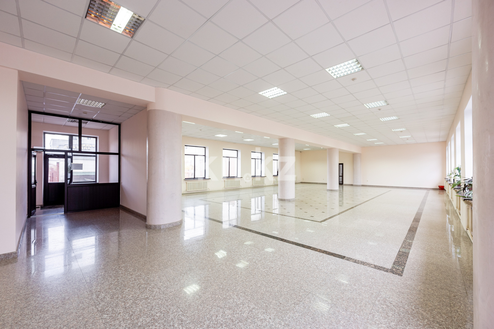 Продажа базы, 4372 м² - Продажа баз, складов и промышленной недвижимости в Астане фото 23 из 32