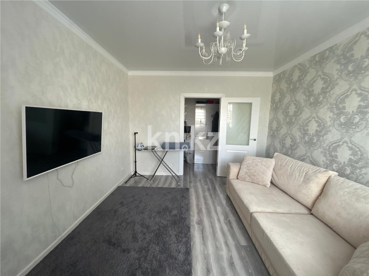 Продажа 2-комнатной квартиры, 51 м², ул. Сауран в Астане - фото 2