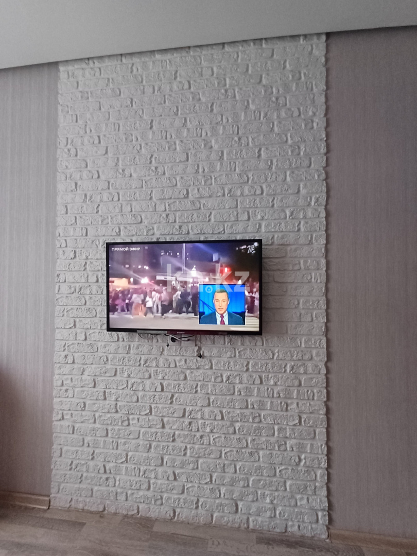 Аренда 2-комнатной квартиры посуточно, 86 м², ул. Лободы, дом  5 - Аренда  двухкомнатных квартир посуточно в Караганде фото 4 из 9