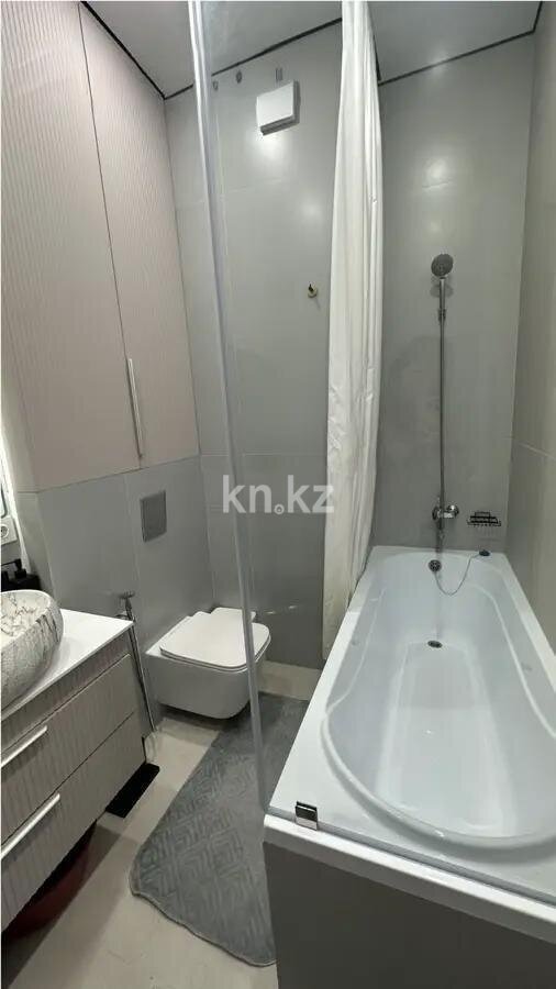 Продажа 4-комнатной квартиры, 125 м² в Астане - фото 6