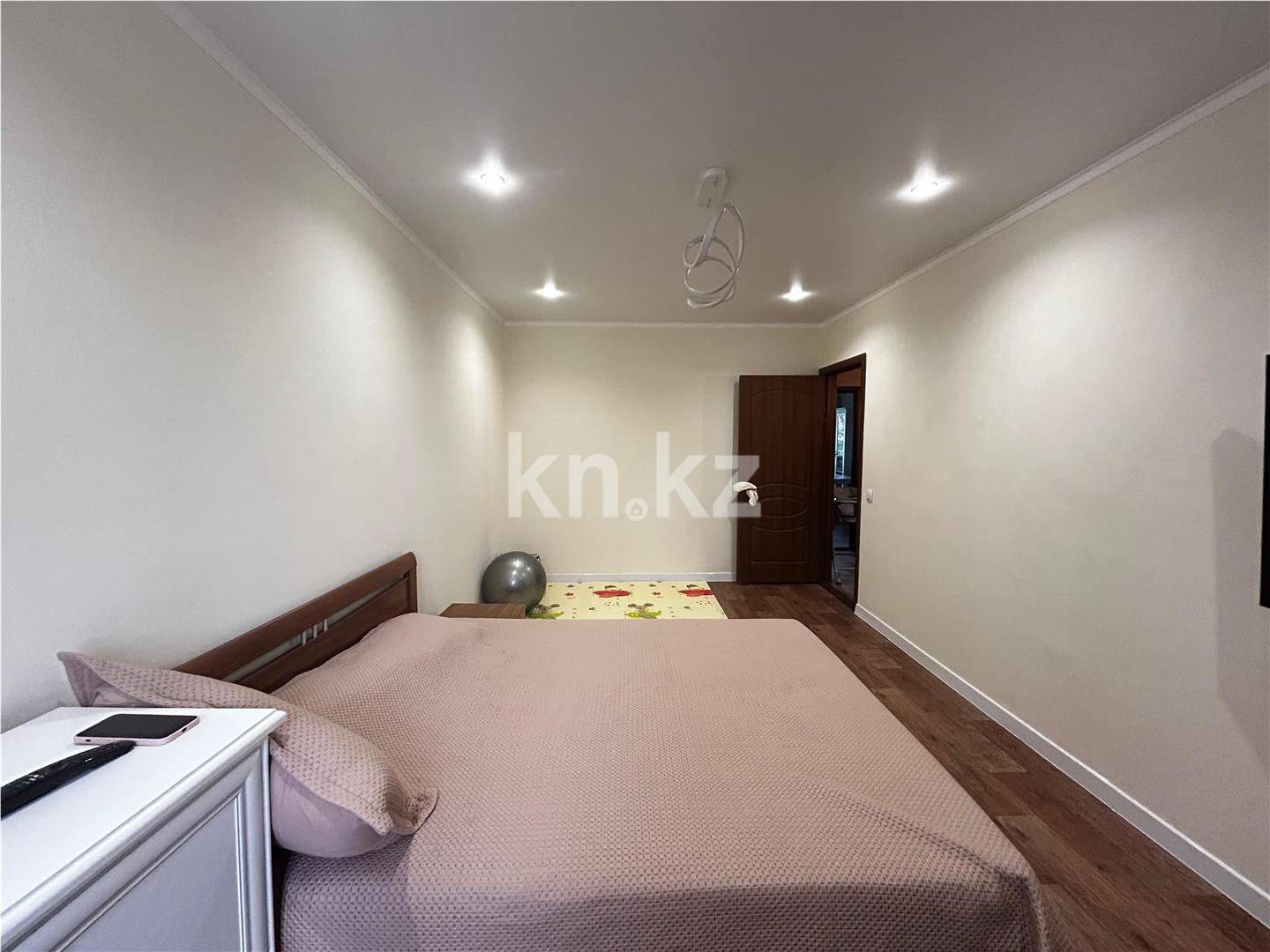 Продажа 3-комнатной квартиры, 62 м² в Караганде - фото 4