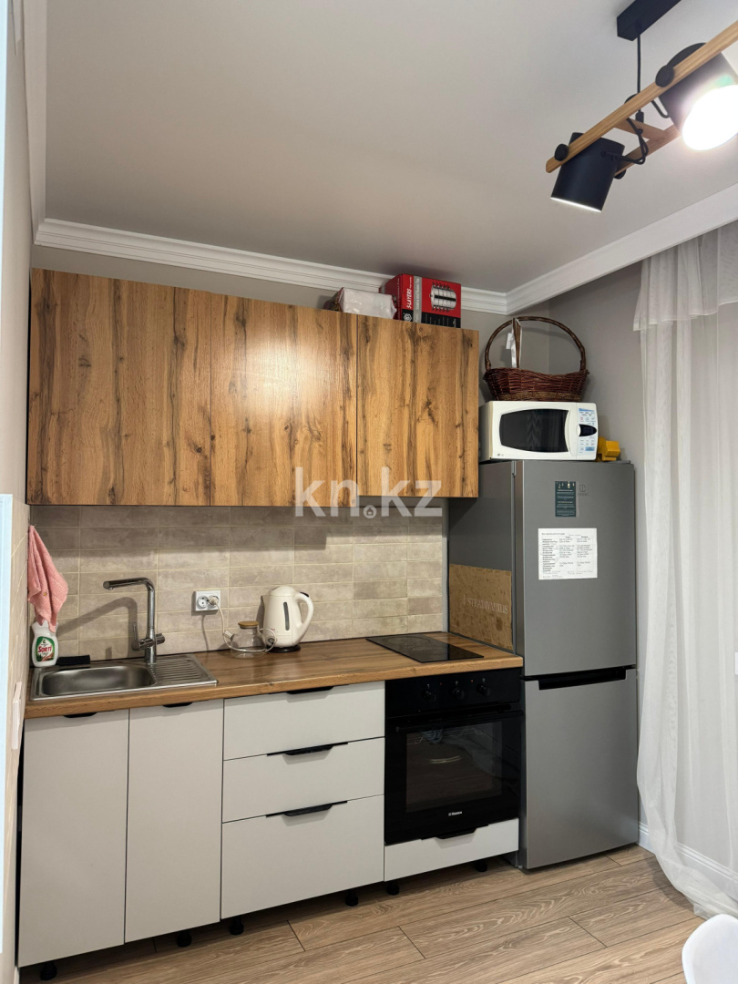 Аренда 1-комнатной квартиры, 36 м², ул. Хусейна бен Талала, дом  39 - Аренда  однокомнатных квартир помесячно в Астане фото 6 из 9