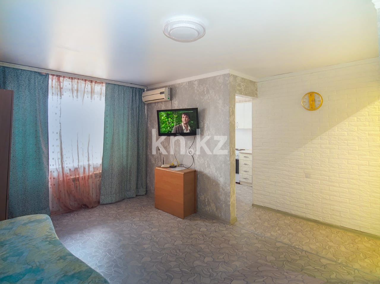 Аренда 1-комнатной квартиры посуточно, 35 м², Абая, дом  20 - Аренда квартир помесячно в Казахстане фото 2 из 6