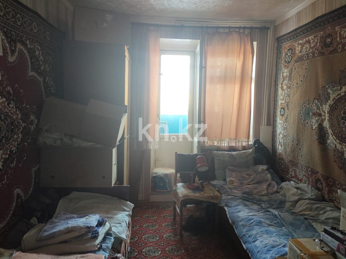 Продажа 3-комнатной квартиры, 58 м², ул. Жекибаева - Продажа  трехкомнатных квартир в Караганде фото 5 из 11