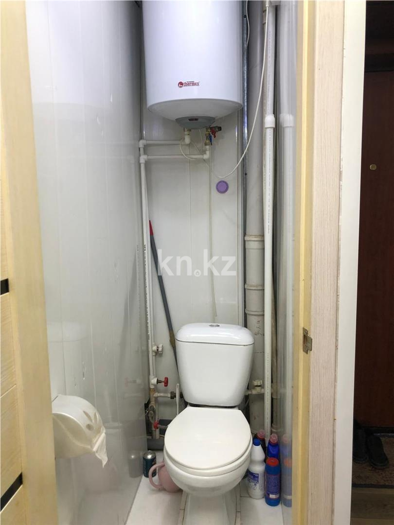 Продажа 2-комнатной квартиры, 52 м², мкр-н 15 в Караганде - фото 7