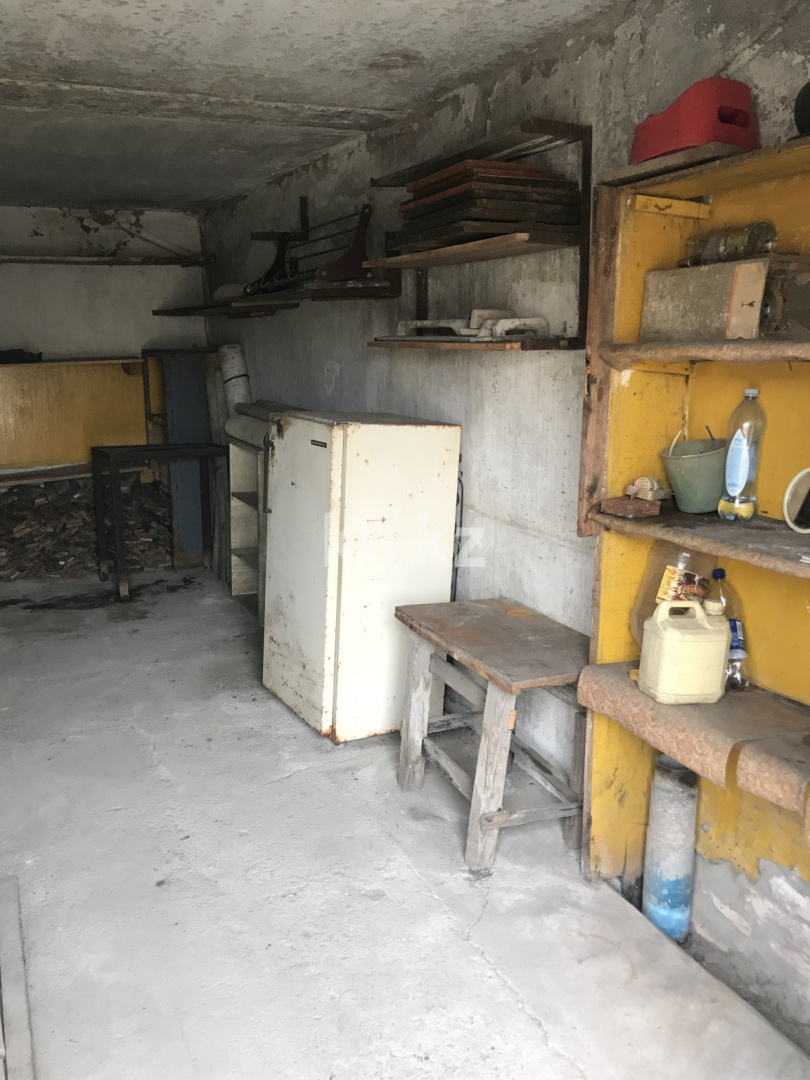 Продажа , 24.8 м², мкр-н 30 - Продажа гаражей в Караганде с фото фото 4 из 5