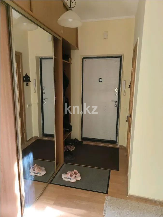 Продажа 4-комнатной квартиры, 100 м², пр. Туран, дом  9 в Астане - фото 3