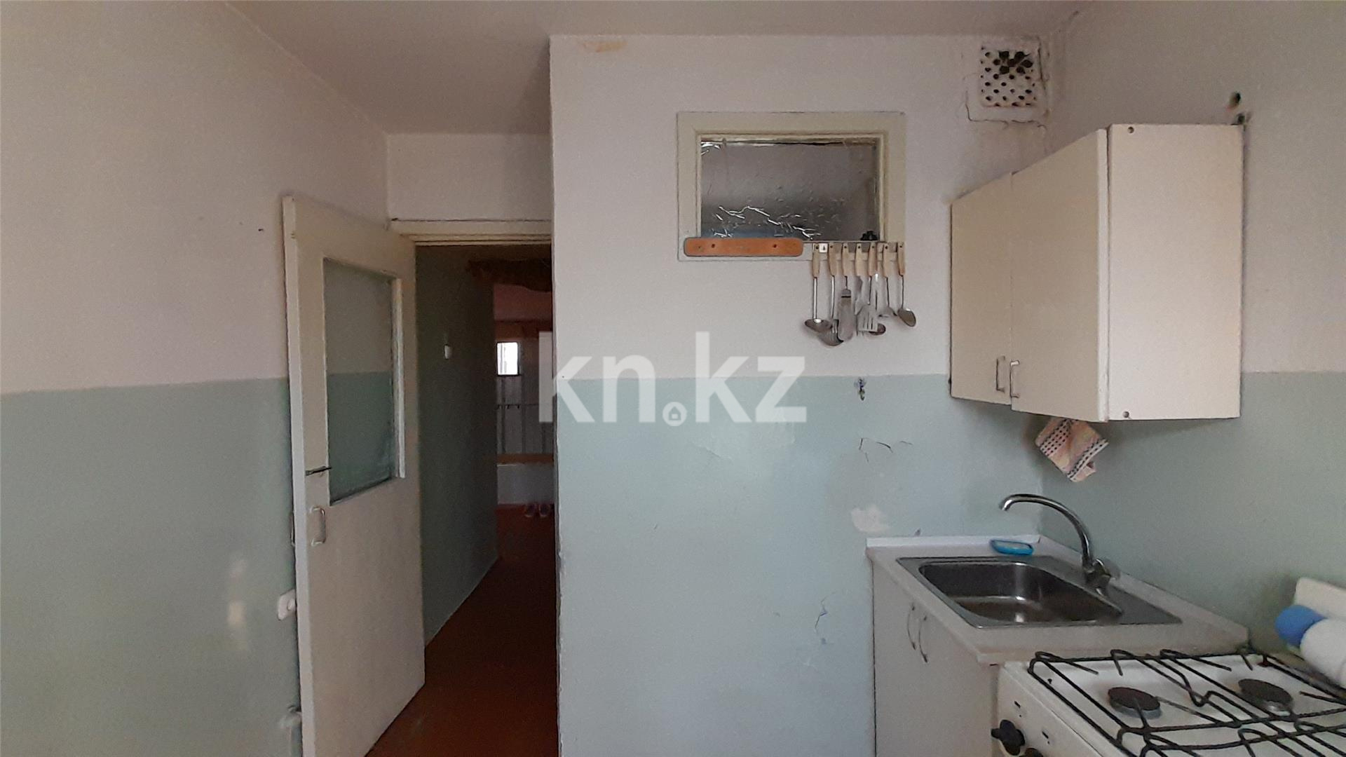 Продажа 4-комнатной квартиры, 65 м² - Продажа квартир в блочном доме в Темиртау - страница 13 фото 10 из 17