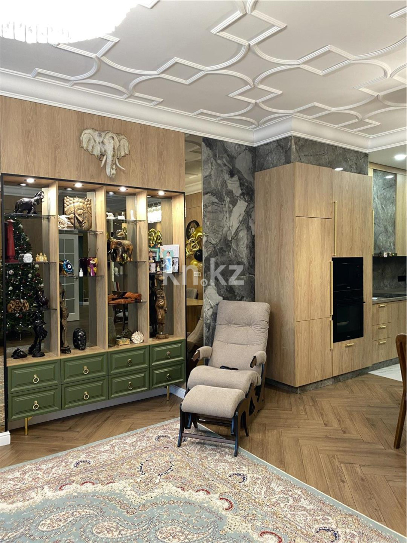 Продажа 4-комнатной квартиры, 132 м², ул. Шарля де Голля - Продажа квартир в Казахстане фото 4 из 27