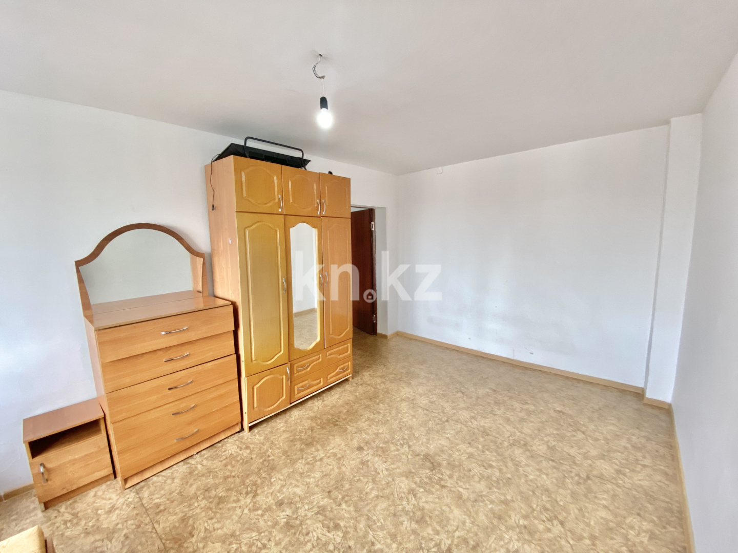 Продажа 2-комнатной квартиры, 52 м², ул. Ашимова - Продажа  двухкомнатных квартир в Караганде фото 11 из 14