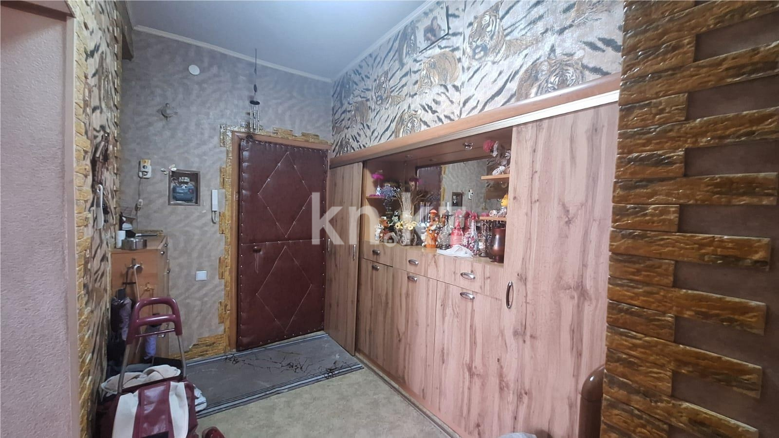 Продажа 2-комнатной квартиры, 61 м² в Караганде - фото 8