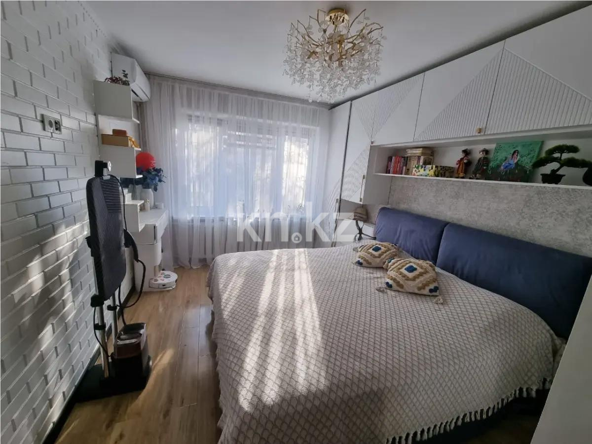 Продажа 3-комнатной квартиры, 58 м², мкр-н 3, дом  57 в Алматы - фото 2