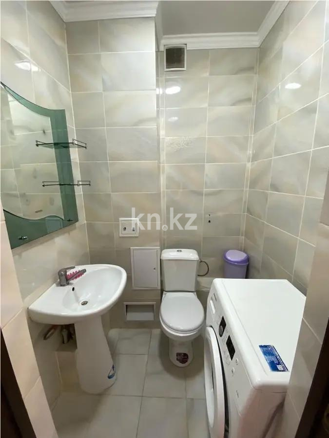 Продажа 3-комнатной квартиры, 103 м², ул. Сауран в Астане - фото 10