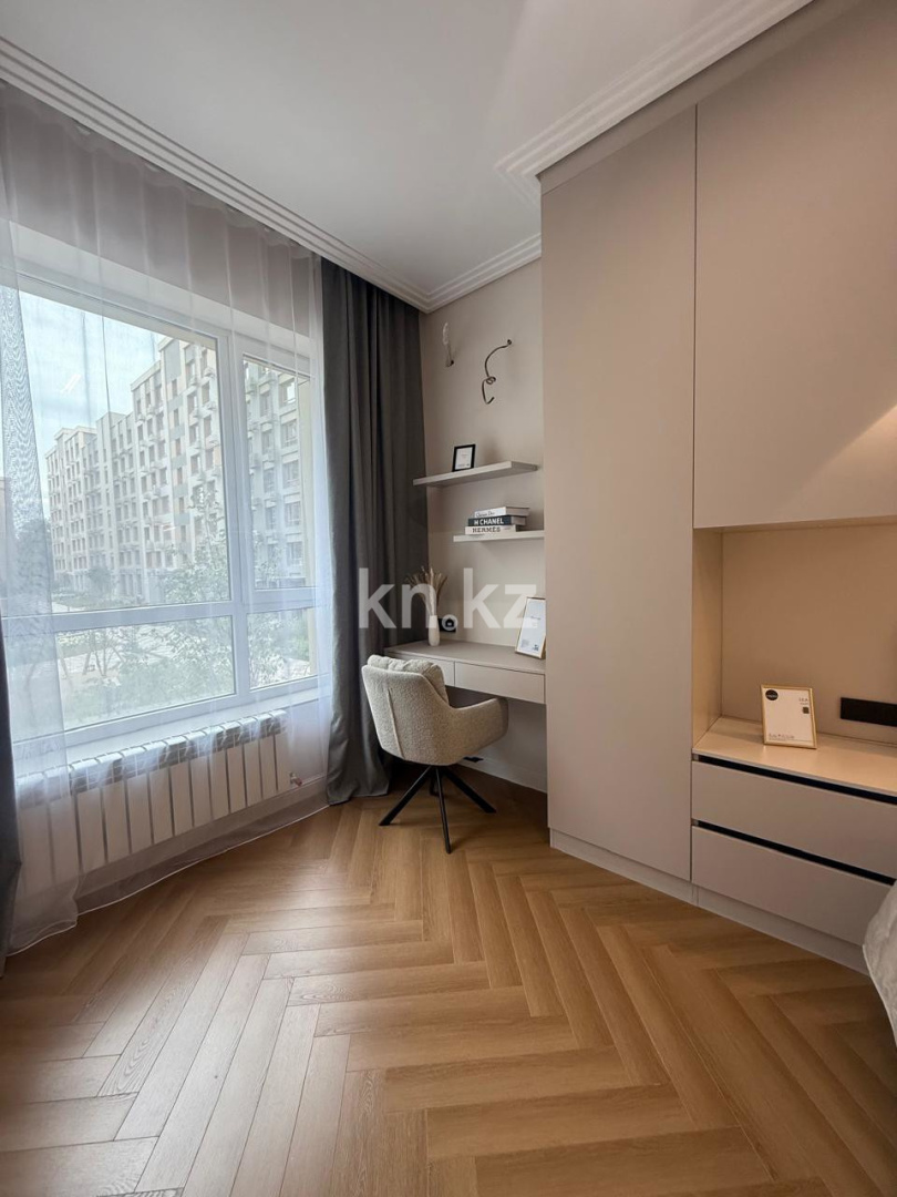 Продажа 4-комнатной квартиры, 111.6 м², Сейфуллина в Алматы - фото 16