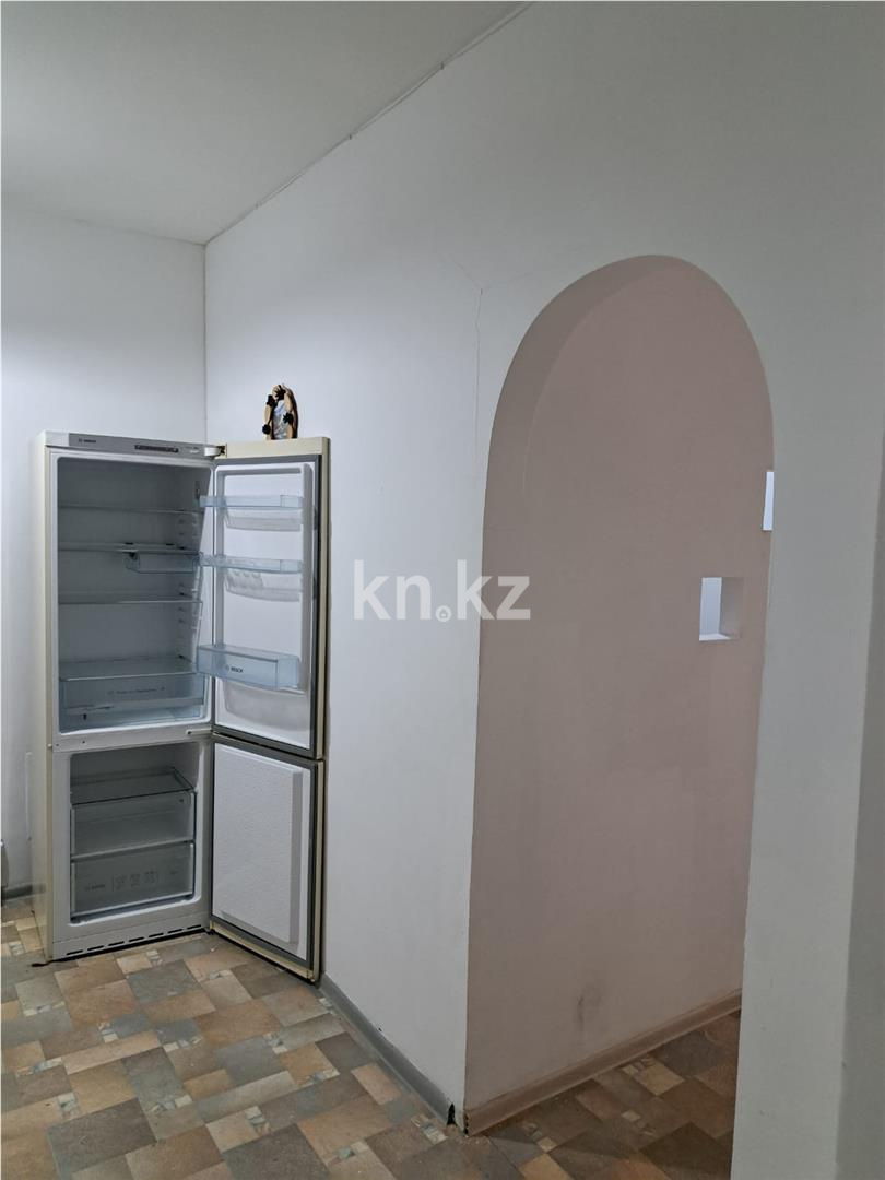 Продажа 2-комнатной квартиры, 76 м², ул. Кенесары в Астане - фото 11