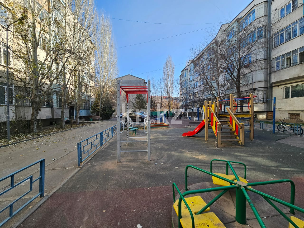 Продажа 1-комнатной квартиры, 41 м², мкр-н Жулдыз-1 в Алматы - фото 24