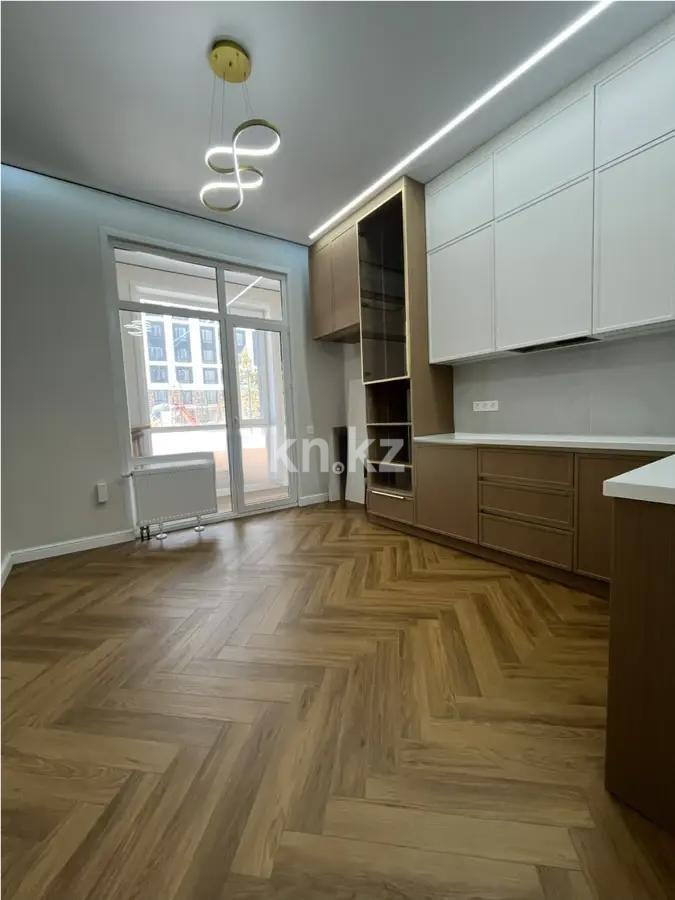 Продажа 4-комнатной квартиры, 140 м² в Астане - фото 4