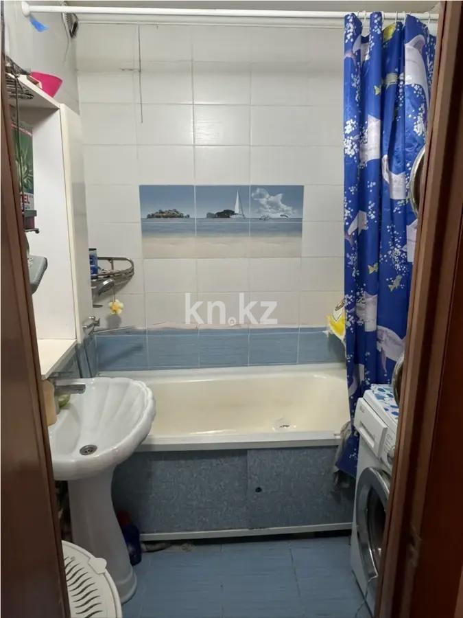 Продажа 3-комнатной квартиры, 62 м² - Продажа квартир от собственников в Караганде фото 5 из 8