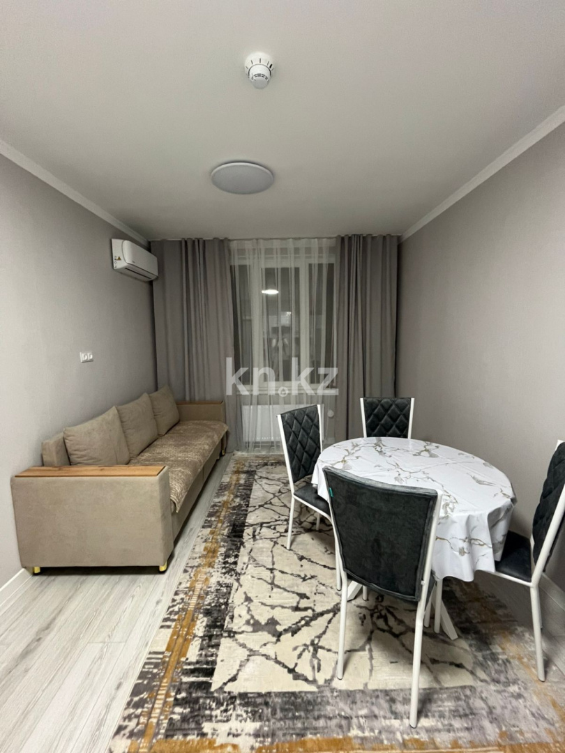 Аренда 2-комнатной квартиры, 40 м², пр. Туран, дом  55/16 - Аренда  двухкомнатных квартир помесячно в Астане фото 1 из 9