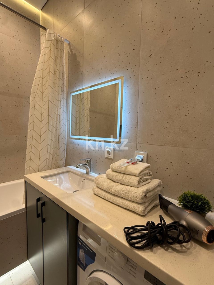 Аренда 3-комнатной квартиры посуточно, 79 м² - Аренда трехкомнатных квартир посуточно в Алматы фото 10 из 14