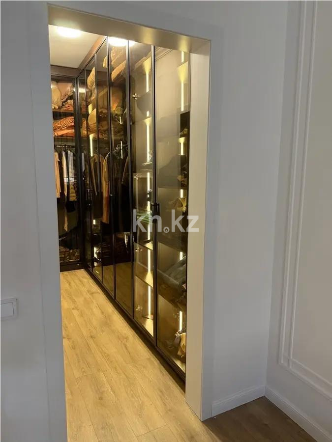 Продажа 4-комнатной квартиры, 165 м², ул. Курмангазы, дом  141 в Алматы - фото 4