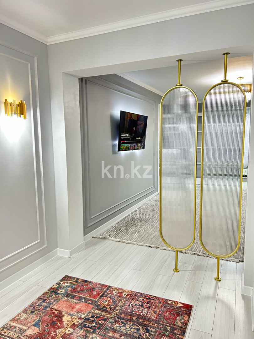 Продажа 3-комнатной квартиры, 116 м², ул. Наурызбай батыра, дом  50 - пр. Жибек жолы - Продажа жилой и коммерческой недвижимости в Алматы фото 1 из 16