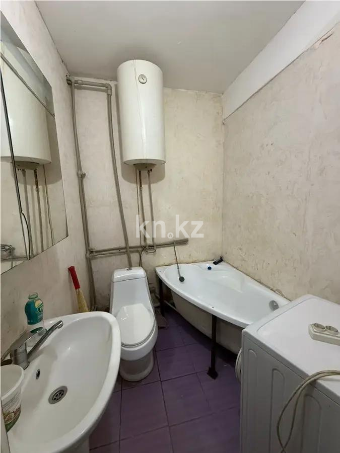 Продажа 1-комнатной квартиры, 30 м², мкр-н Кокжиек, дом  33 в Алматы - фото 2