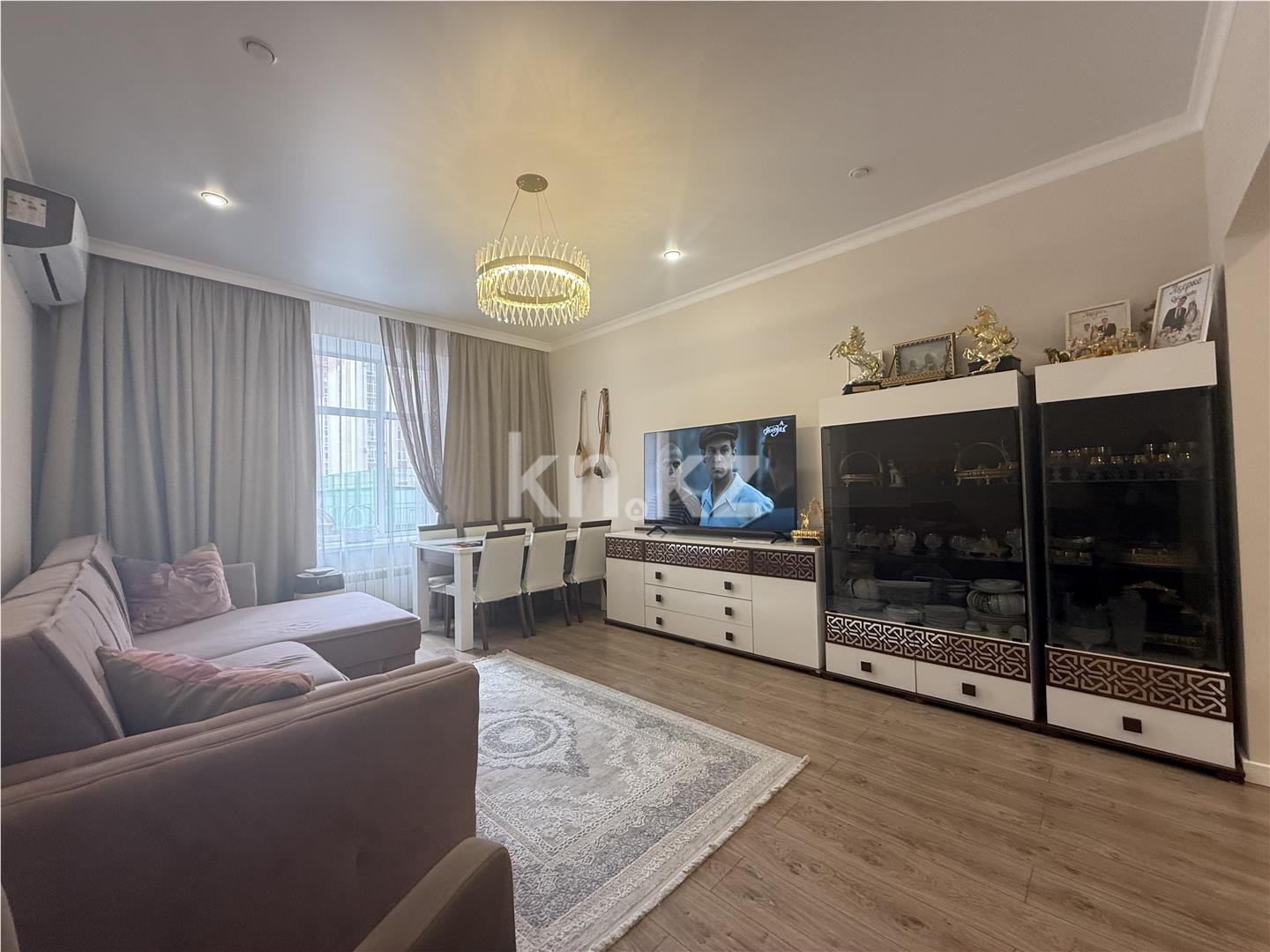 Продажа 2-комнатной квартиры, 63 м² в Караганде