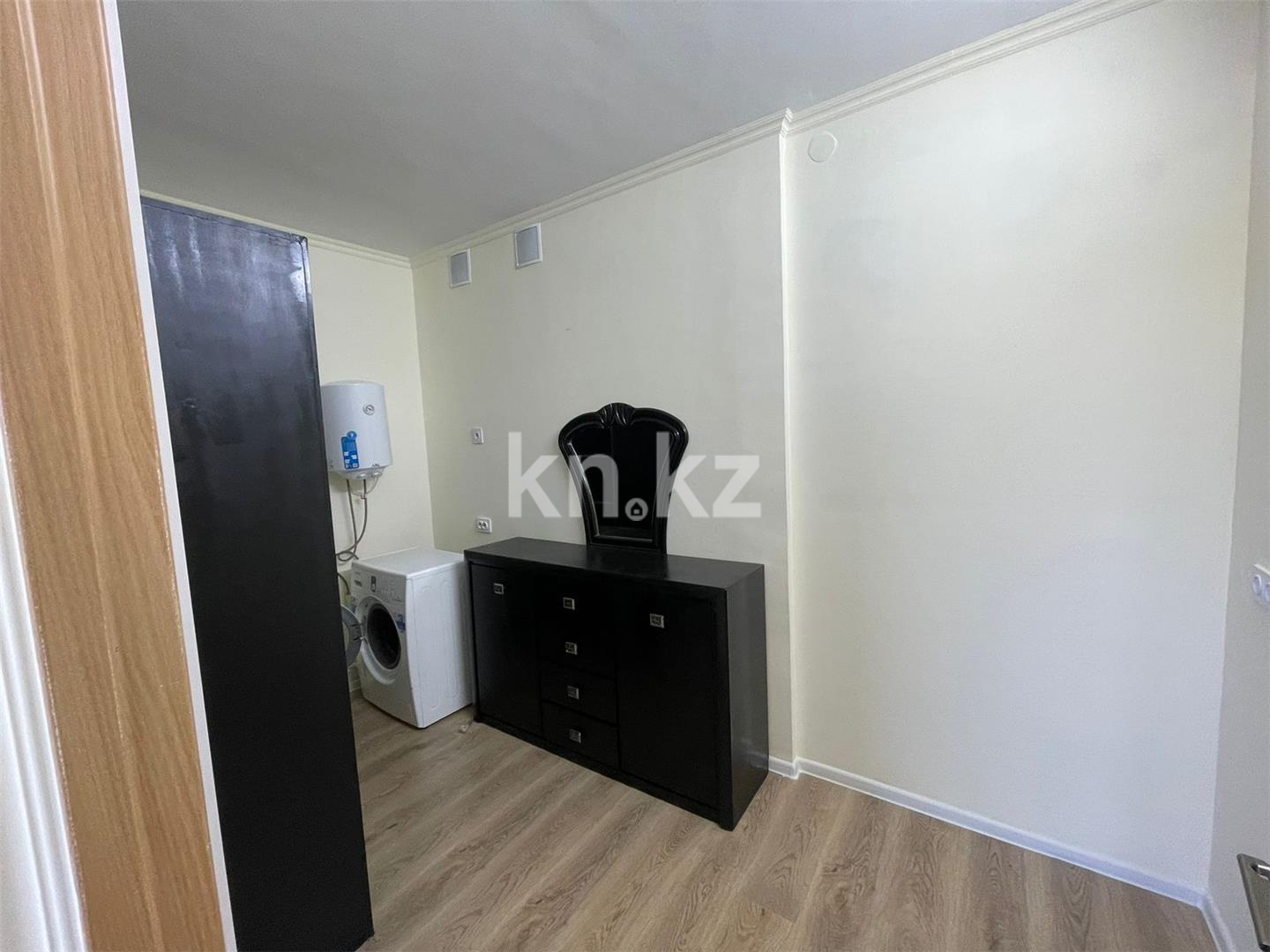 Продажа 2-комнатной квартиры, 55 м², пр. Республики, дом  1/2 - Продажа  двухкомнатных квартир в Караганде фото 6 из 13