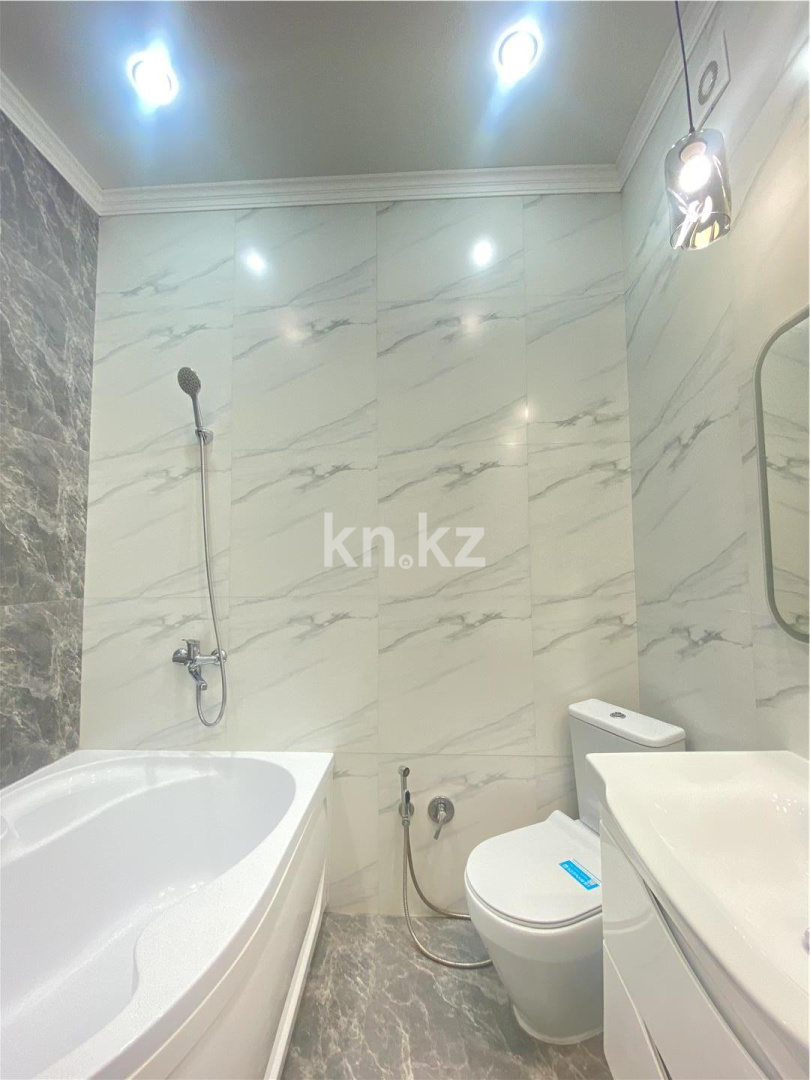 Продажа 4-комнатной квартиры, 127 м², ул. Мухамедханова - Продажа квартир в Казахстане фото 3 из 10