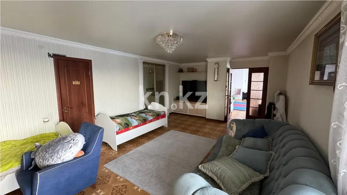 Продажа 5-комнатной квартиры, 216 м² в Астане - фото 3