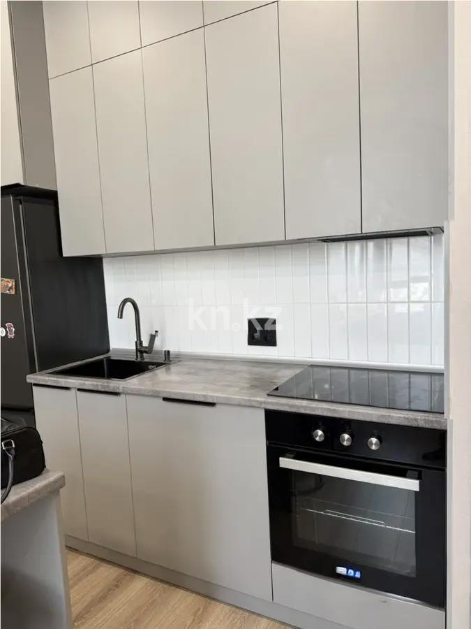 Продажа 1-комнатной квартиры, 40.2 м², ул. Торекулова, дом  95 в Алматы - фото 2