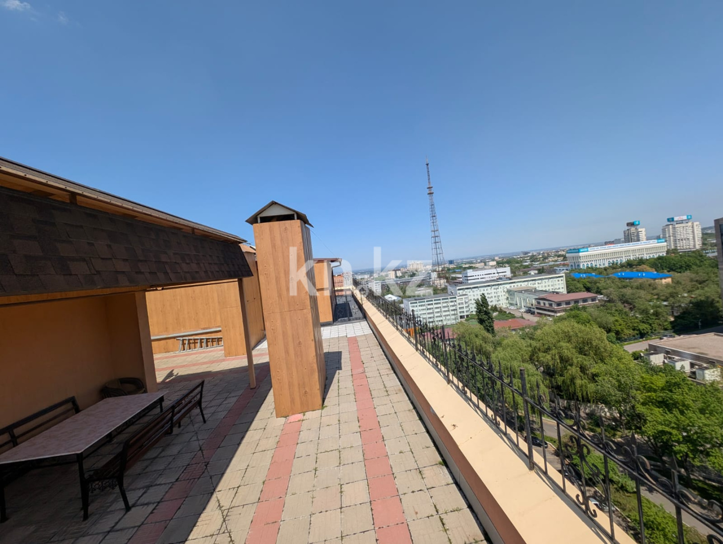 Продажа 3-комнатной квартиры, 201 м² в Алматы - фото 24