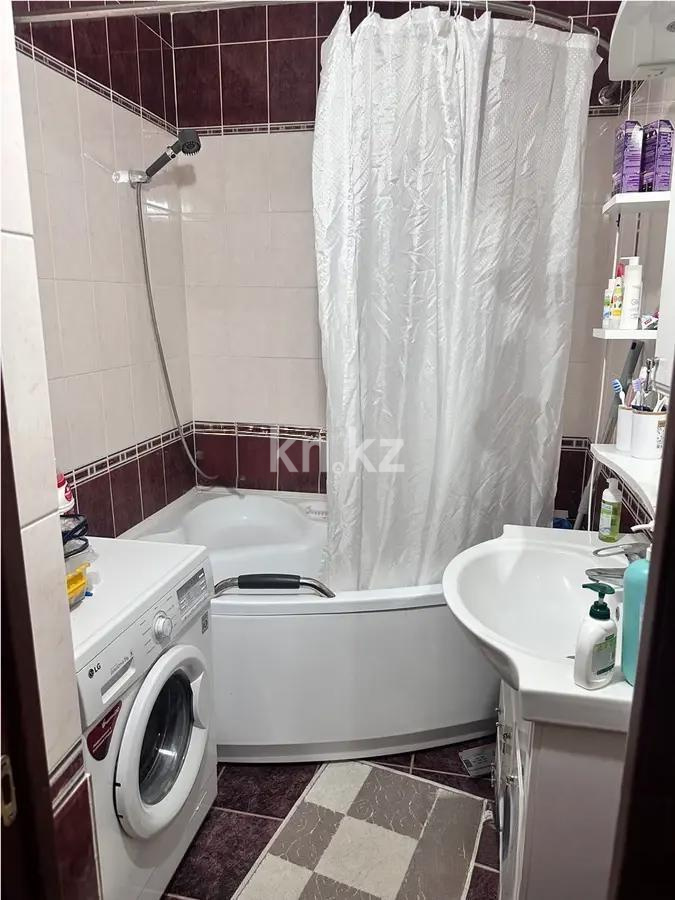 Продажа 3-комнатной квартиры, 97 м², ул. Кумисбекова, дом  6 в Астане - фото 5
