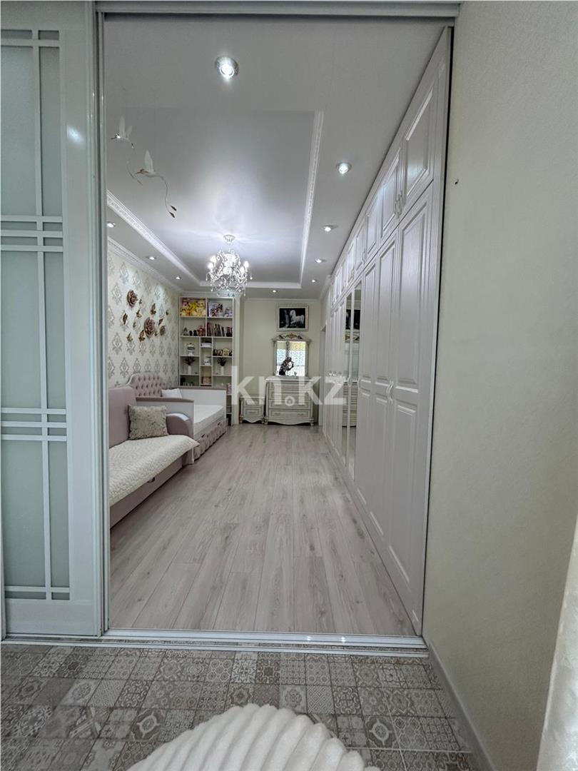 Продажа 3-комнатной квартиры, 84 м², ул. Ержанова, дом  34/1 - Продажа квартир в Караганде фото 12 из 17