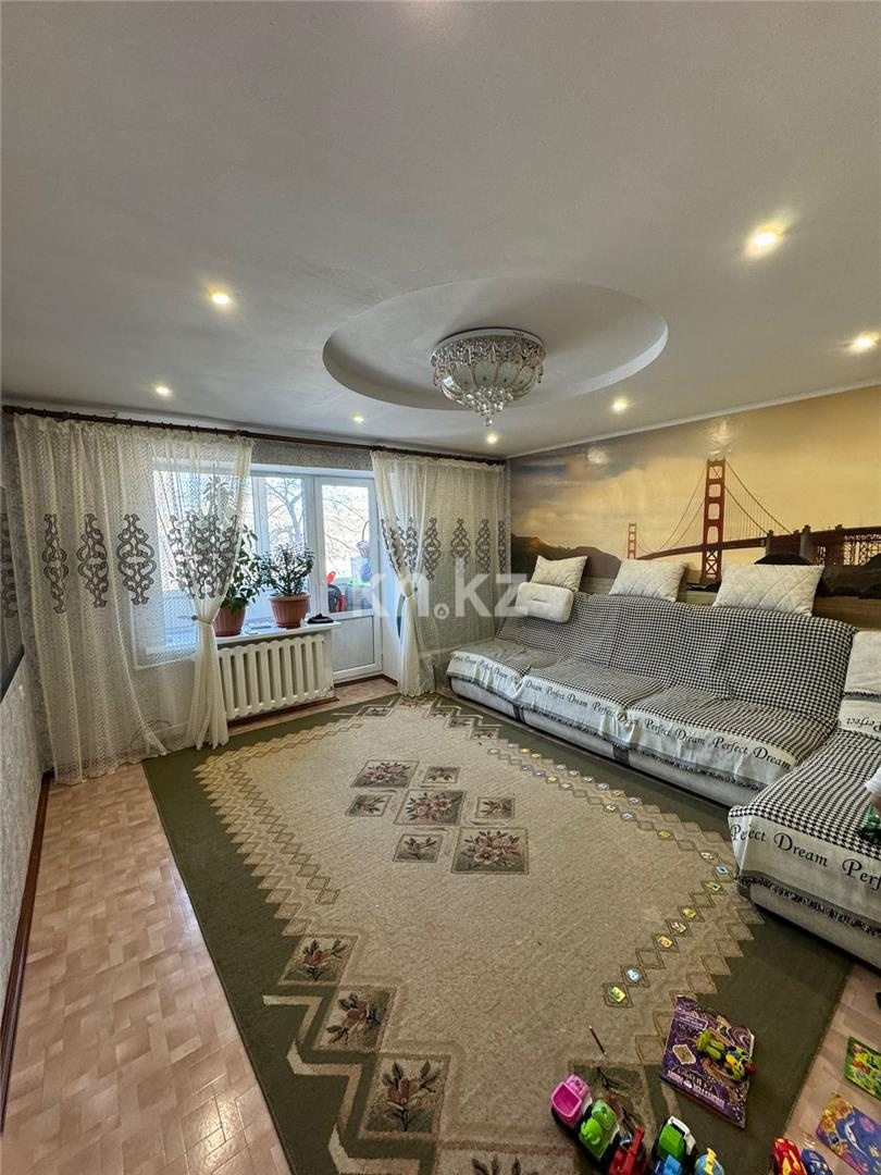 Продажа 3-комнатной квартиры, 70 м², пр. Металлургов - Продажа квартир в Темиртау фото 1 из 11