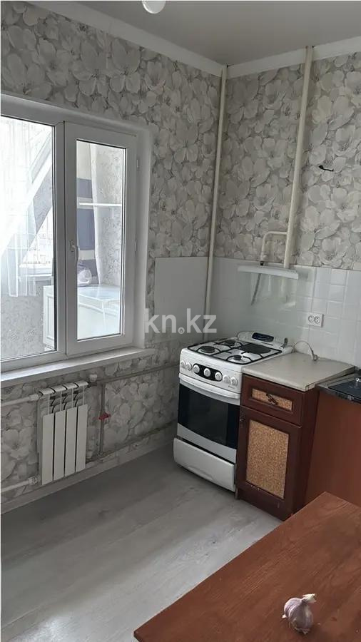 Продажа 3-комнатной квартиры, 73 м², мкр-н Аксай-3, дом  6 в Алматы - фото 3