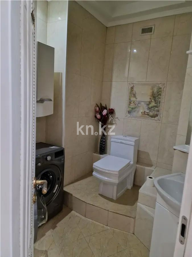 Продажа 3-комнатной квартиры, 135 м², ул. Курмангазы, дом  145 в Алматы - фото 5