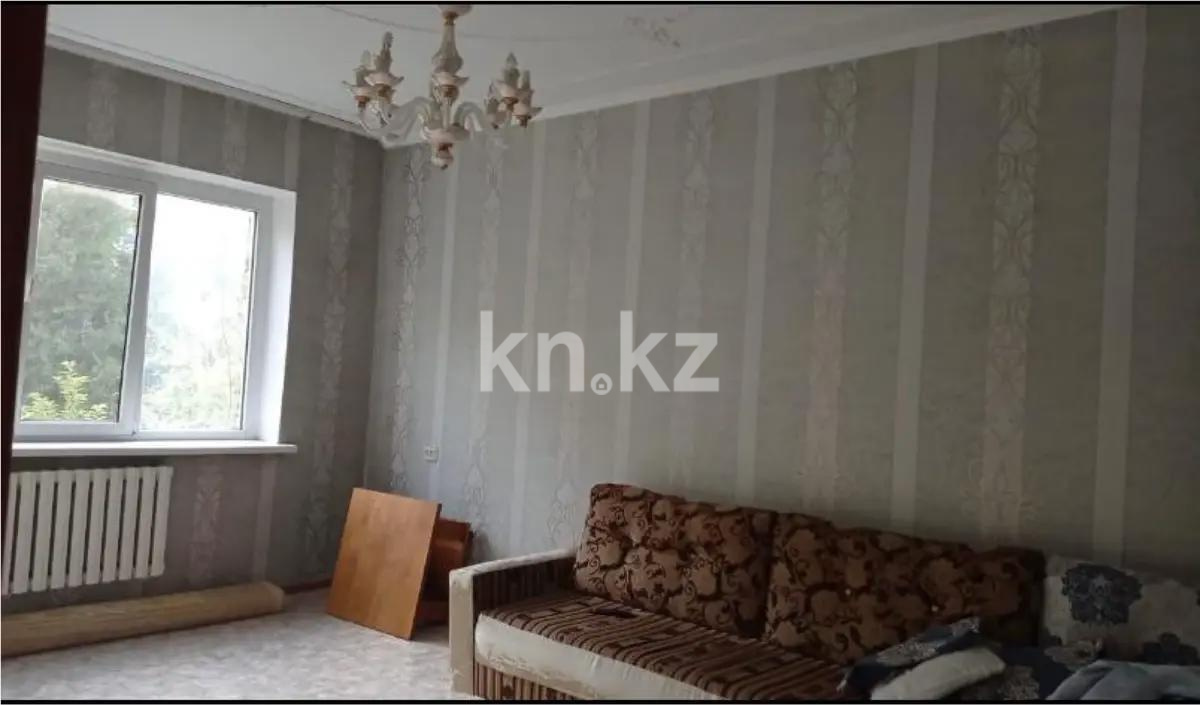 Продажа 3-комнатной квартиры, 65 м², мкр-н Аксай-4, дом  10 - Продажа  трехкомнатных квартир в Алматы с фото фото 1 из 4