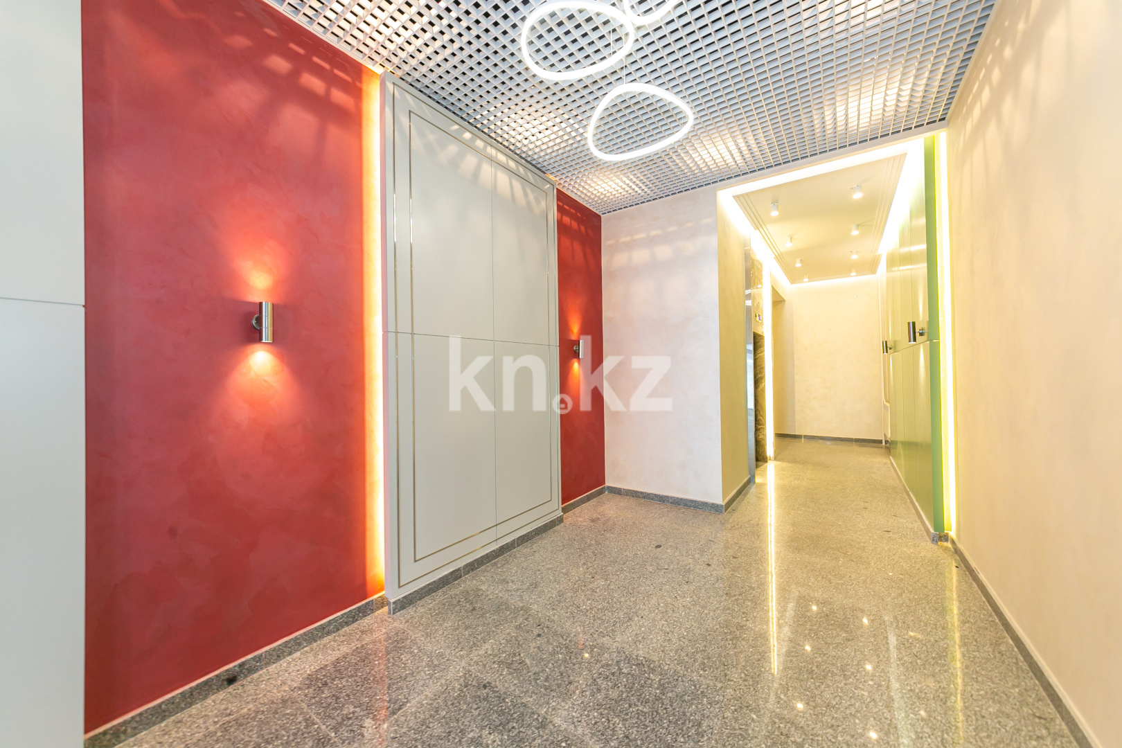 Продажа 2-комнатной квартиры, 79 м², ул. Хусейна бен Талала, дом  28 в Астане - фото 16