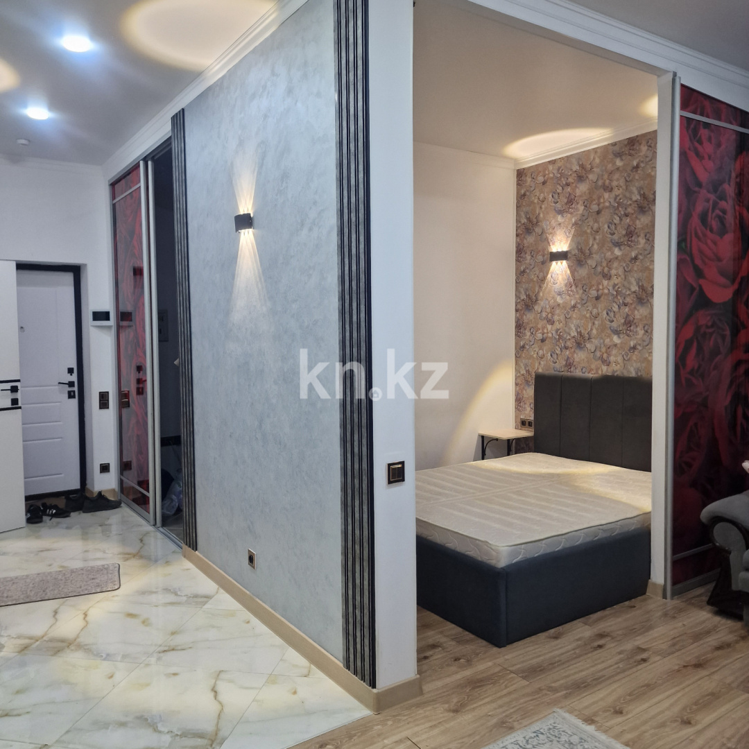 Аренда 2-комнатной квартиры, 48 м² - Аренда квартир помесячно в Алматы фото 2 из 9